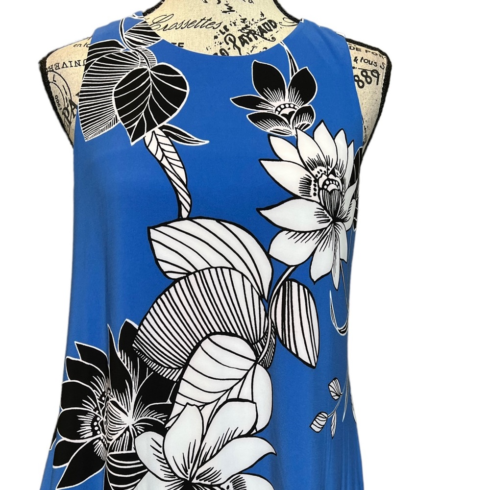 Kasper Dress - Picture 9 of 17